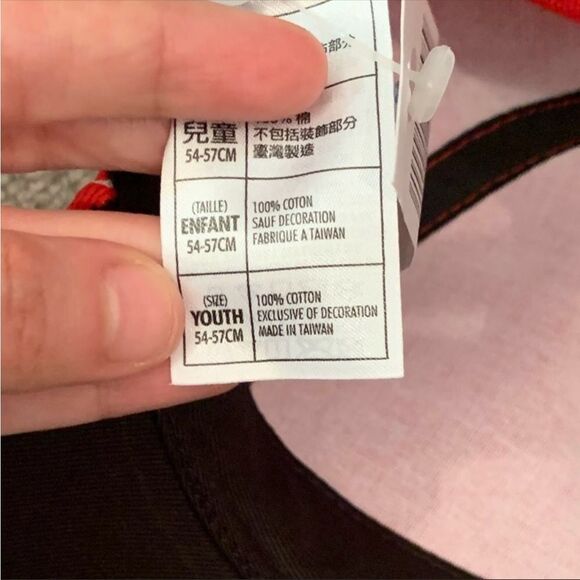 Minnie Mouse Cap - Picture 4 of 6